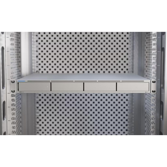 UBNT UNAS Pro 4 UBNT UNAS Pro 4